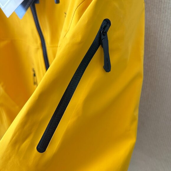 NWT Arc'teryx Alpha SV Jacket - Yellow GORE-TEX Pro, Waterproof Mountaineering - Picture 5 of 10